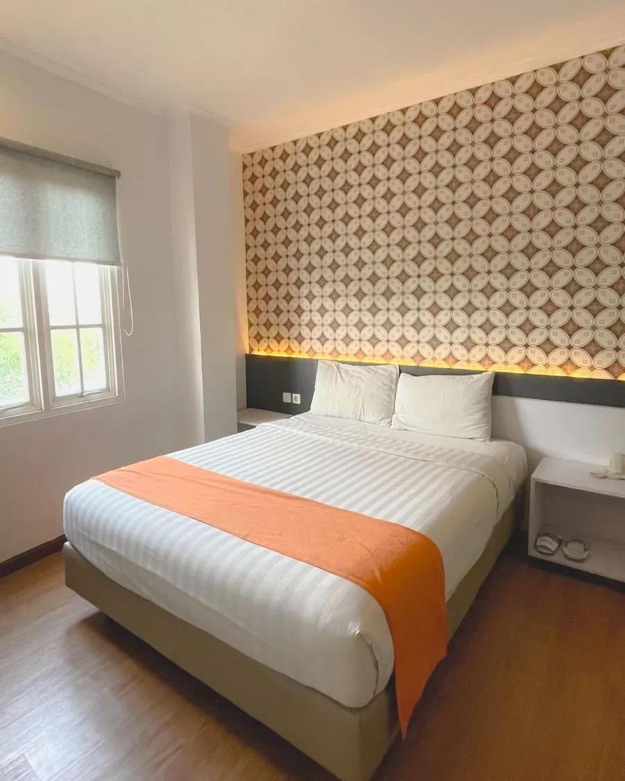 Hotel Front One Boutique Tugu Muda Semarang Zewnętrze zdjęcie
